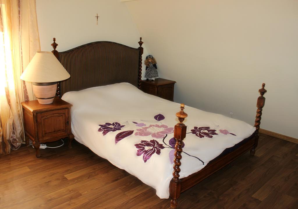 Columba Livia Guesthouse Palanga Szoba fotó